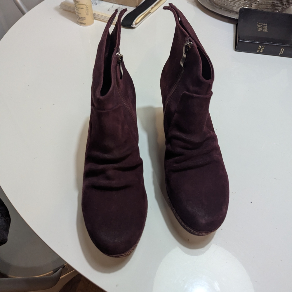 Antelope Suede Ankle Boots - Deep Purple